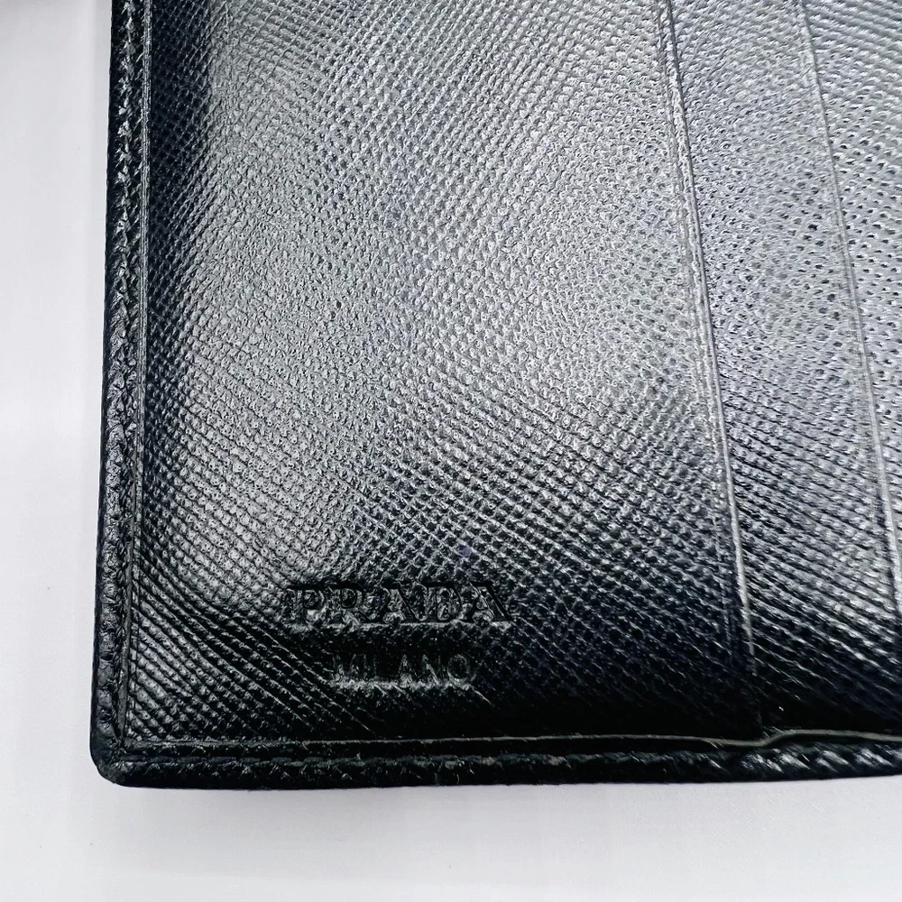 Authentic Prada Black Saffiano Square Wallet with Triangle Logo_8